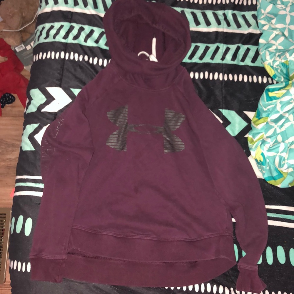 Under armor pullover